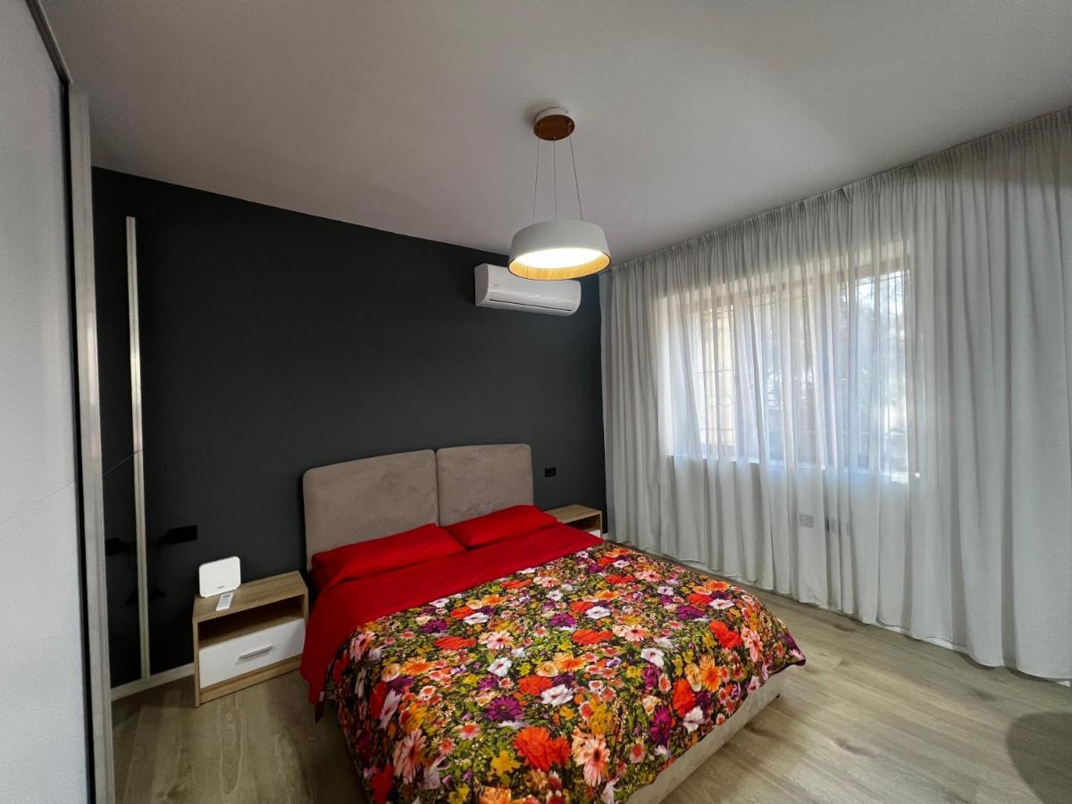 Amion Apartment In Center Of Tirana Exterior foto